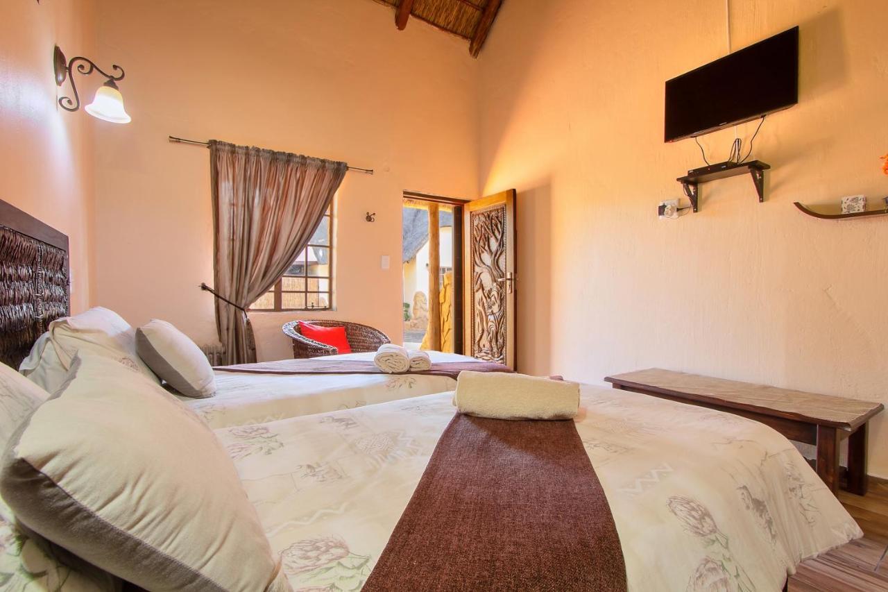 All Over Africa Guest House Kempton Park Bagian luar foto